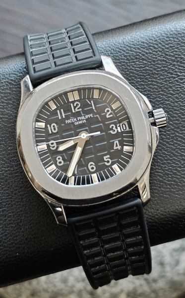 Patek Philippe Aquanaut Ladies 5060A