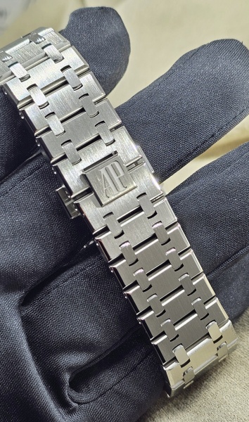 Audemars Piguet ROYAL OAK CHRONOGRAPH 41 MM 26331ST.OO.1220ST.03