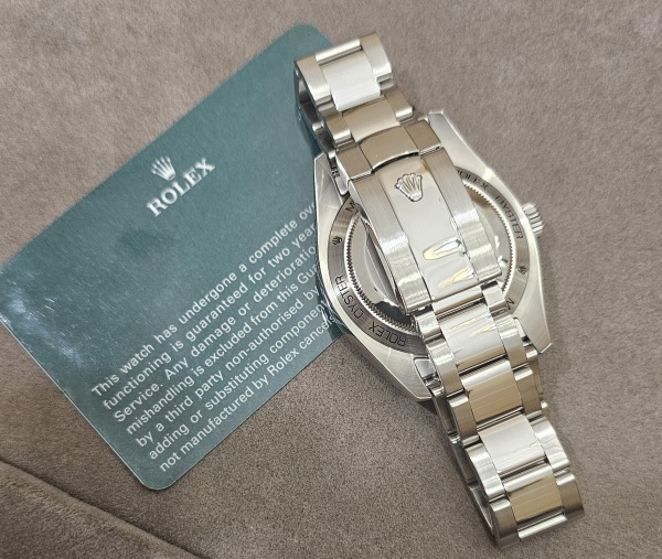 Rolex Milgauss 40mm Steel 116400GV