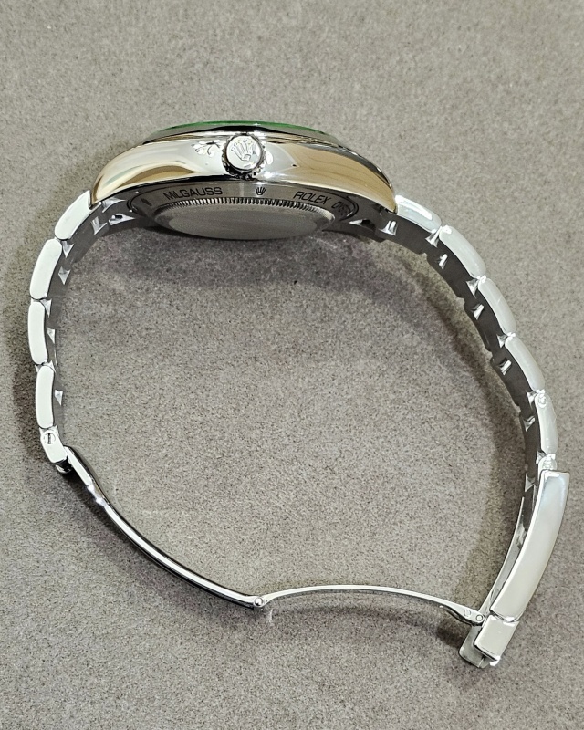 Rolex Milgauss 40mm Steel 116400GV