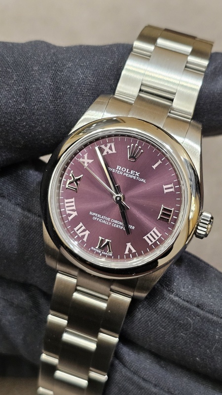 Rolex Oyster Perpetual 31 mm 177200