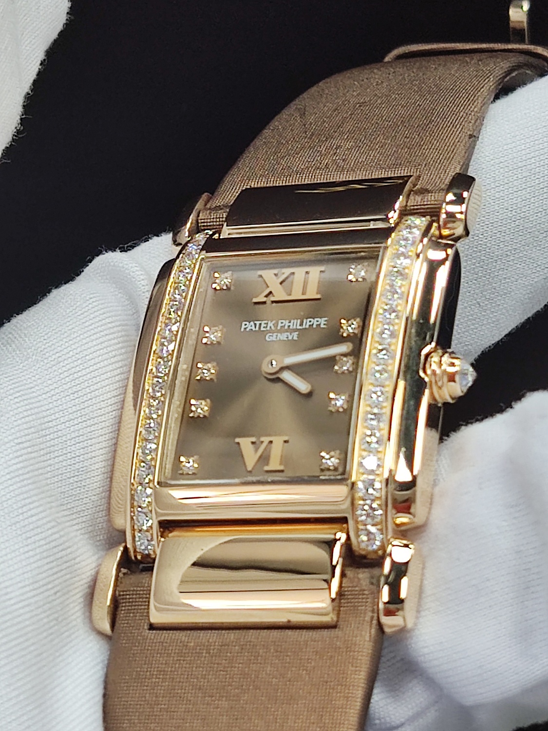 Patek Philippe Twenty~4 4920R-001