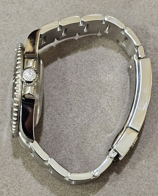 Rolex Submariner Date 116610LN