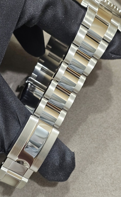 Rolex GMT-MASTER II 40 MM, OYSTERSTEEL 116710blnr-0002