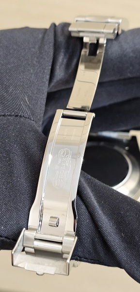 Rolex Explorer II 42mm Steel 216570-0001