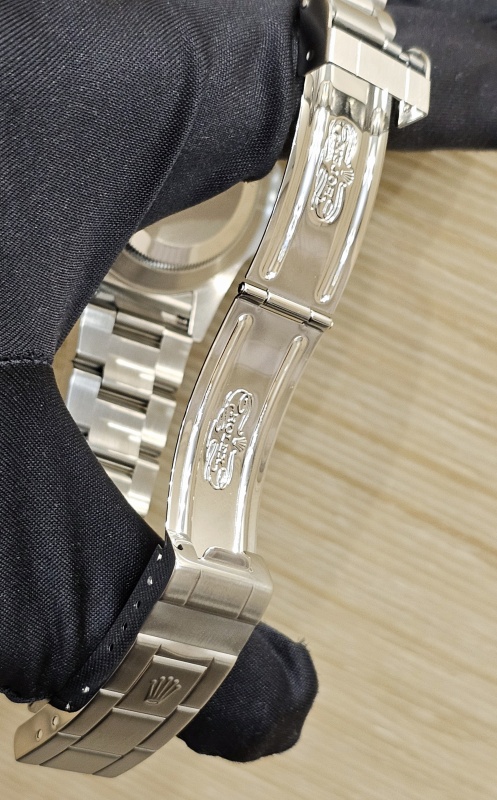 Rolex Submariner 16610 T