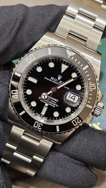 Rolex Submariner Date 41 mm 126610LN-0001