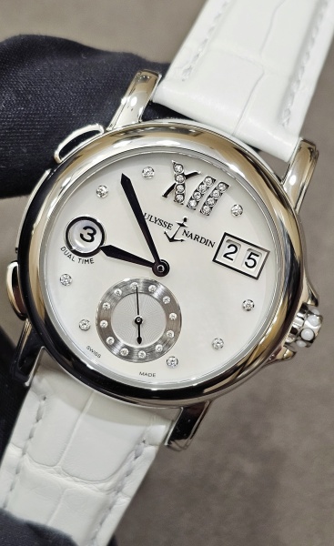 Ulysse Nardin Dual Time-Lady 243-22