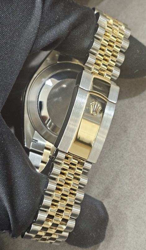 Rolex Datejust 41mm Two-Tone 126333-0010