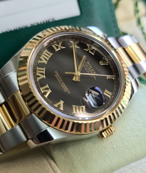 Rolex Oyster Datejust Steel and Yellow Gold 41mm 116333 bkro