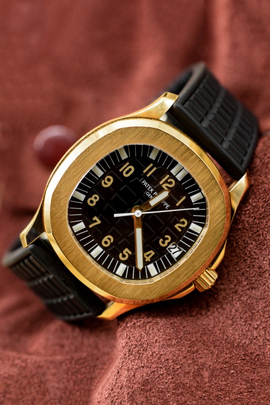 Patek Philippe Aquanaut 34 mm 5066J-001