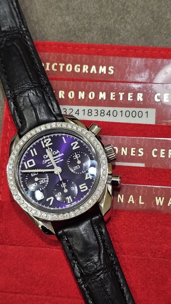 Omega Speedmaster 324.18.38.40.10.001