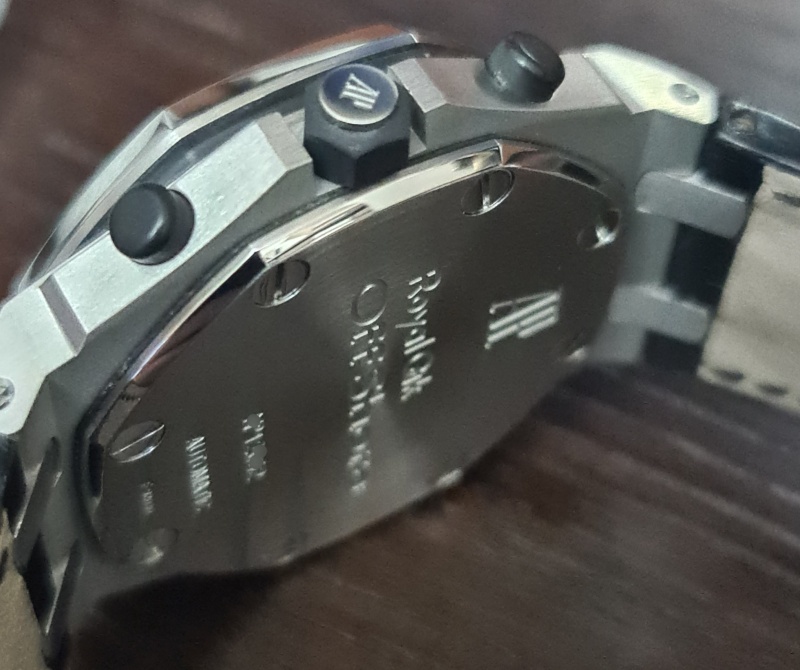 Audemars Piguet Royal Oak Offshore Chronograph 42 mm 26020ST.OO.D101CR.01