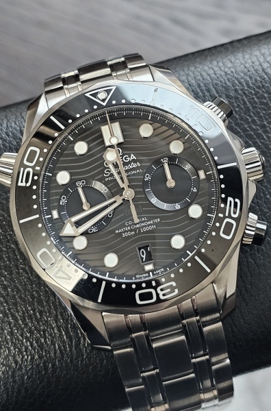 Omega Seamaster CO‑AXIAL MASTER CHRONOMETER CHRONOGRAPH 44 MM 210.30.44.51.01.001