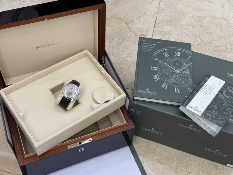 Audemars Piguet Complication Tourbillon Limited