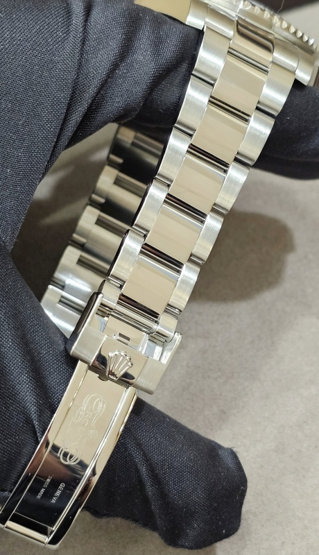 Rolex GMT-MASTER II 40 MM, OYSTERSTEEL 116710blnr-0002