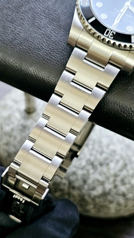 Rolex Submariner 40 mm 114060