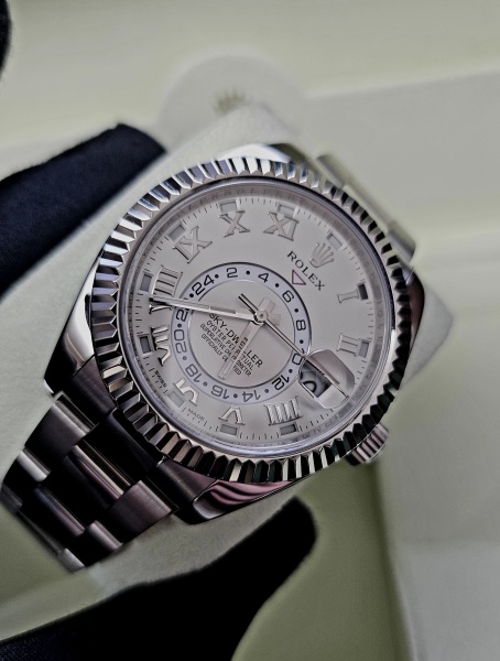 Rolex Sky-Dweller 326939-0001