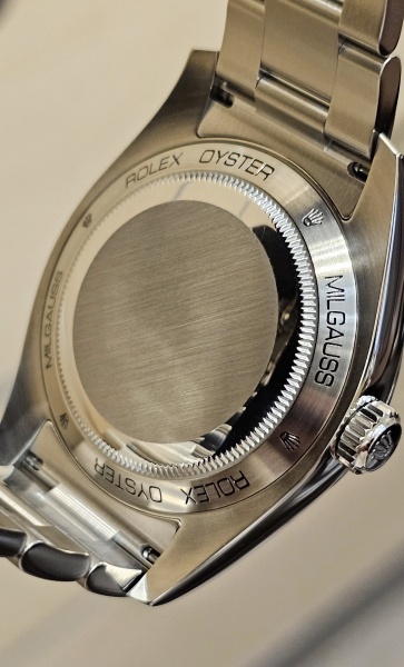 Rolex Milgauss 40mm 116400gv-0002
