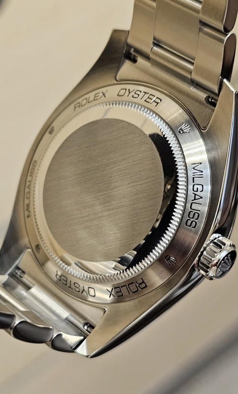 Rolex Milgauss 40mm 116400gv-0002