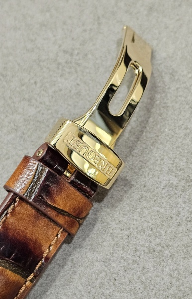 Breguet Horloger De La Marine 5800BA
