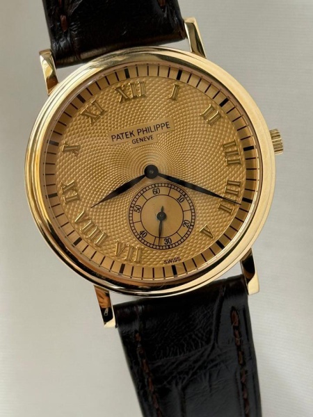 Patek Philippe Calatrava 5022