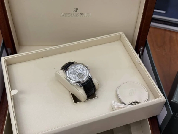 Audemars Piguet Complication Tourbillon Limited