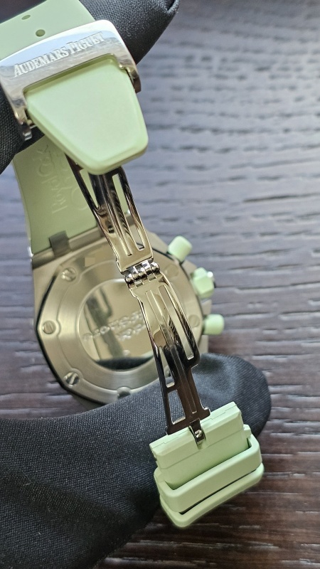 Audemars Piguet Royal Oak Lady Offshore Chronograph 26048ST.ZZ.D035CA.01