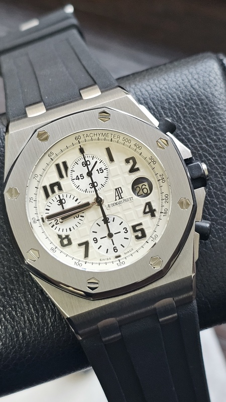 Audemars Piguet Royal Oak Offshore Safari Chronograph 26170ST.OO.D091CR.01