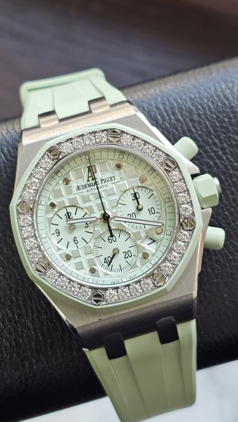 Audemars Piguet Royal Oak Lady Offshore Chronograph 26048ST.ZZ.D035CA.01