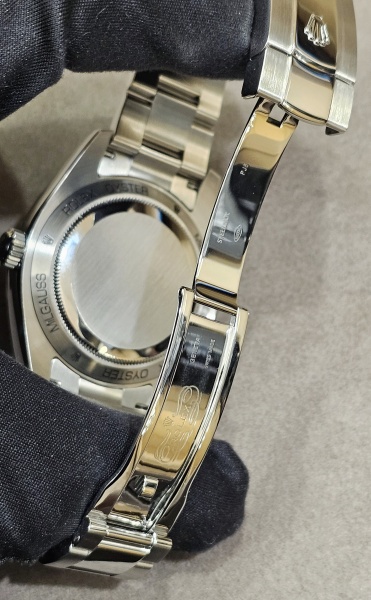 Rolex Milgauss 40mm Steel 116400GV