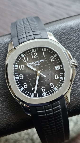Patek Philippe Aquanaut 5167 5167/1A