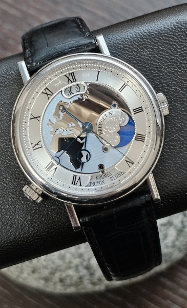 Breguet Hora Mundi Classique 5717Pt/EU/924
