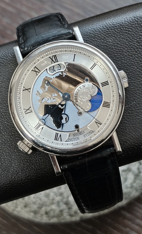 Breguet Hora Mundi Classique 5717Pt/EU/924