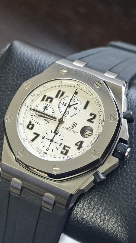 Audemars Piguet Royal Oak Offshore Safari Chronograph 26170ST.OO.D091CR.01