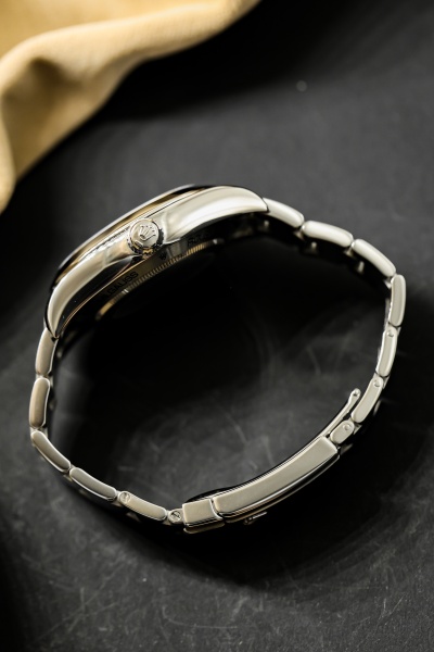 Rolex Milgauss 40 mm 116400