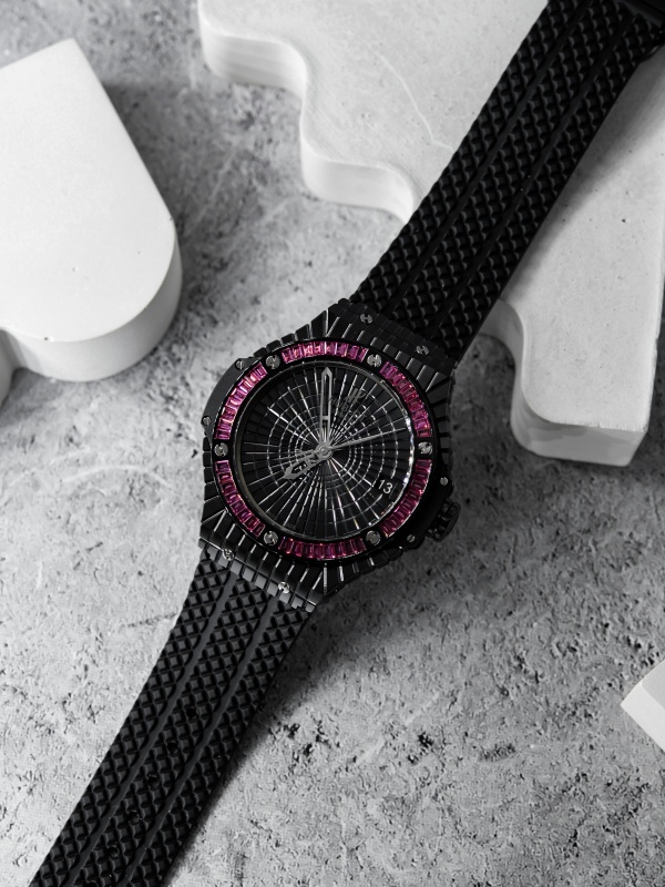 Hublot Tutti Frutti Caviar 346.CD.1800.LR.1913