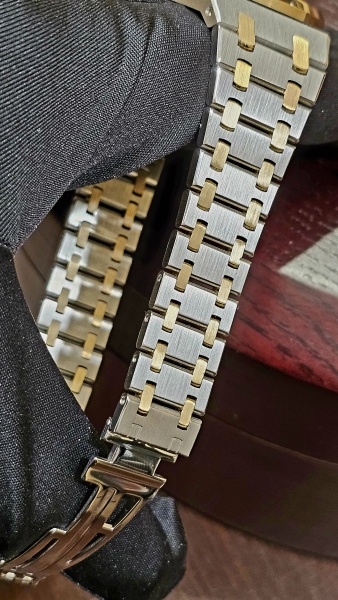 Audemars Piguet Royal Oak Dual Time 36mm 25730SA.OO.0789SA.05