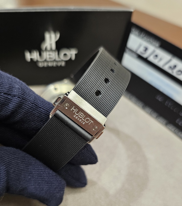 Hublot Classic Fusion 565.ZX.1170.LR