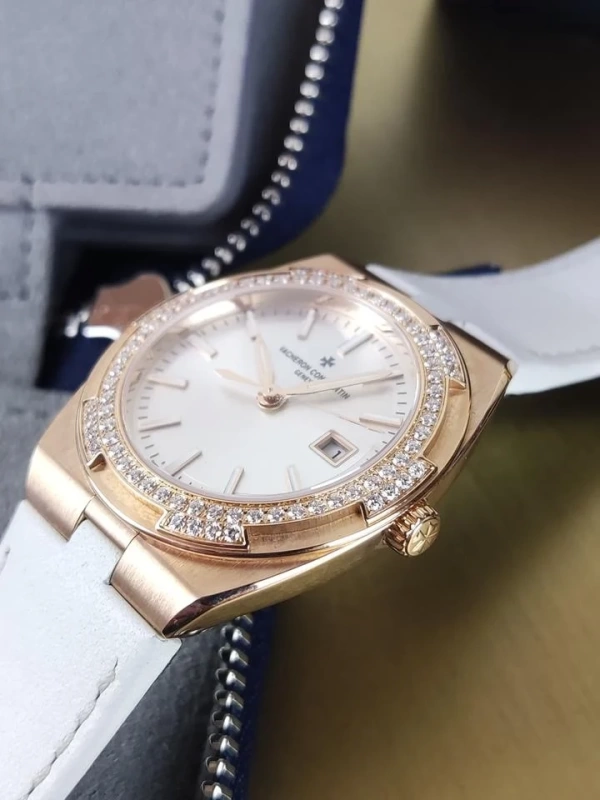 Vacheron Constantin Overseas Quartz 1205V/000R-B592