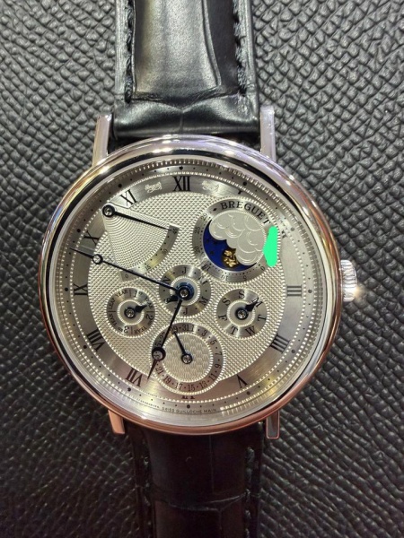 Breguet Classique Quantième Perpétuel 5327PT