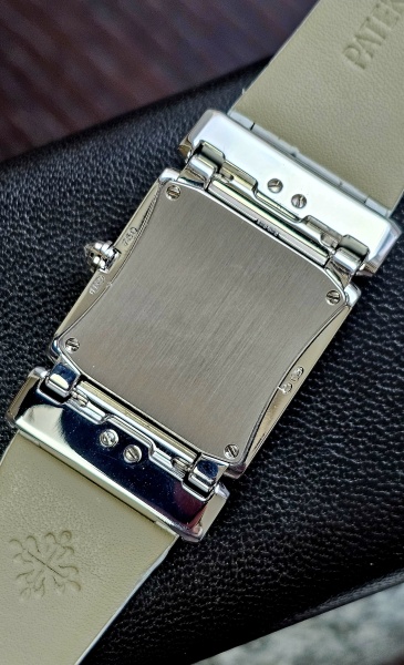 Patek Philippe Twenty 4 4914G-001