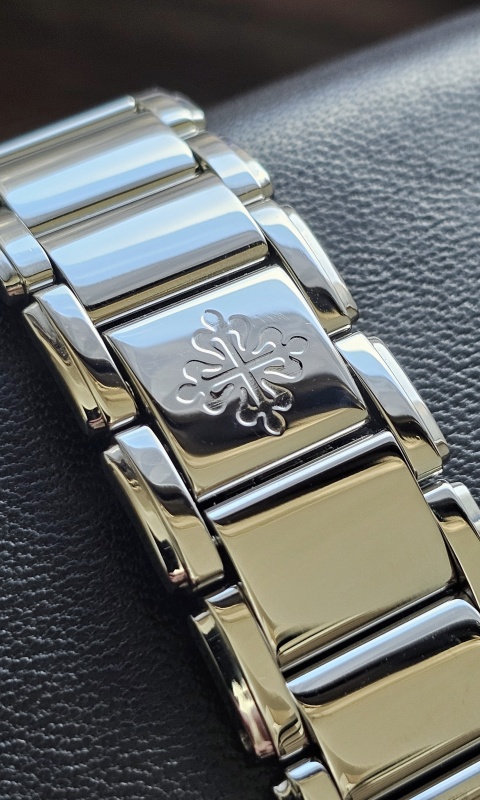 Patek Philippe Twenty-4 4910/10A-011