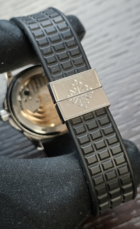 Patek Philippe Aquanaut Ladies 5060A