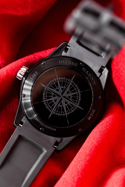 Ulysse Nardin Lady Diver Rainbow 39 mm 8163-182B1LE-2A-RAIN/3A