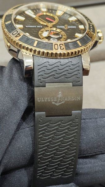 Ulysse Nardin Maxi Marine Diver 265-90-3C/92
