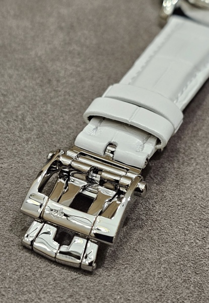Ulysse Nardin Dual Time-Lady 243-22
