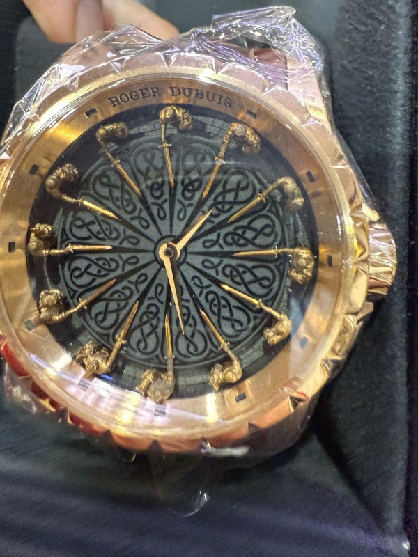 Roger Dubuis Roger Dubuis Excalibur KNIGHTS OF THE ROUND TABLE II ROSE GOLD