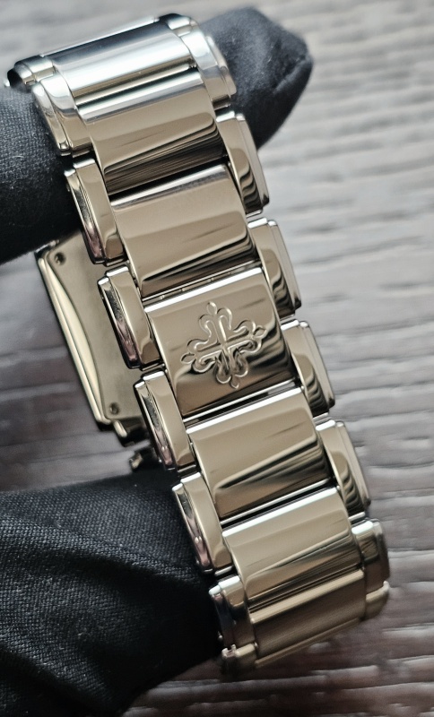 Patek Philippe Twenty 4 4910/1200 A-010