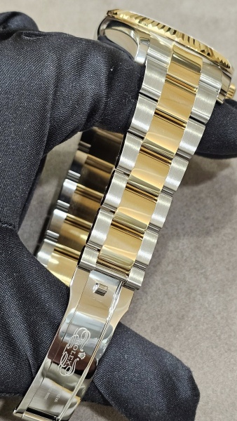 Rolex Sky-Dweller 42 mm 336933